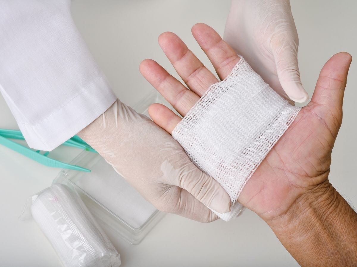 Apósitos y soluciones para heridas
